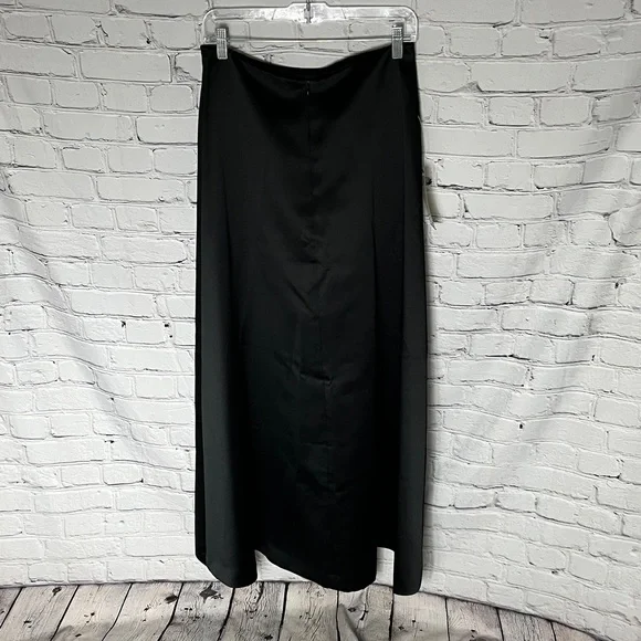 Ann Taylor Classic Black Maxi Skirt - Picture 3 of 4